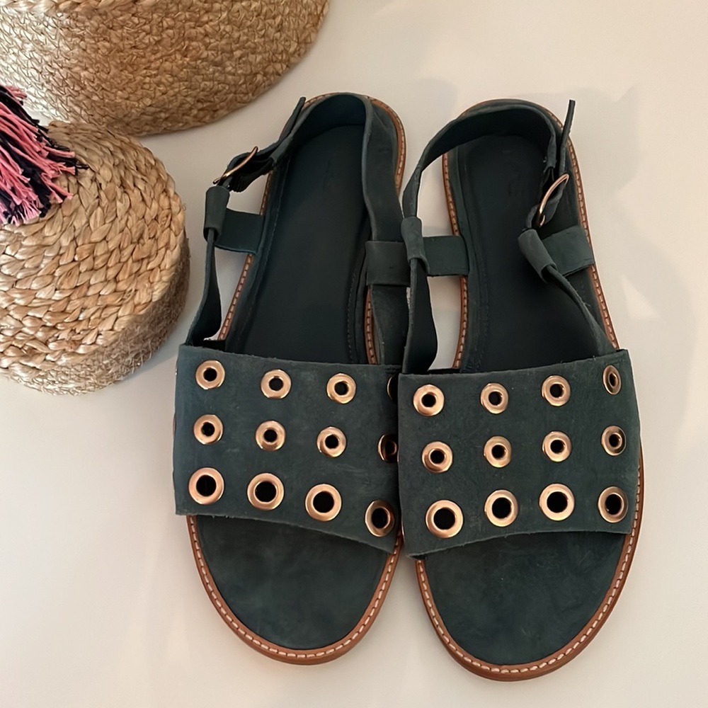 J. Crew Suede Gold Grommet Flat Sandals, sz. 11